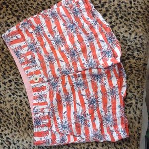 Lilly Pulitzer She's a Firecracker Callahan shorts Sz.2